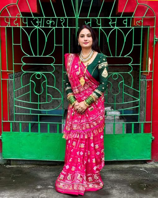 Bandhani Print Patola Saree in Vichitra Silk fabric in pink color