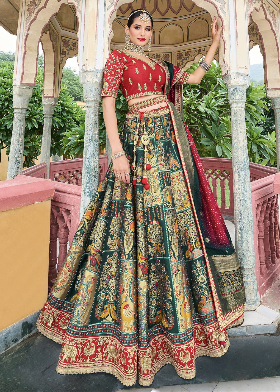 Banarasi sales bridal lehenga