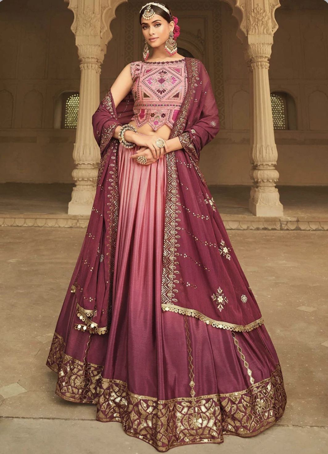 Top 10 Banarasi Silk Lehenga Designs Perfect for the Millennial Brides -  SetMyWed